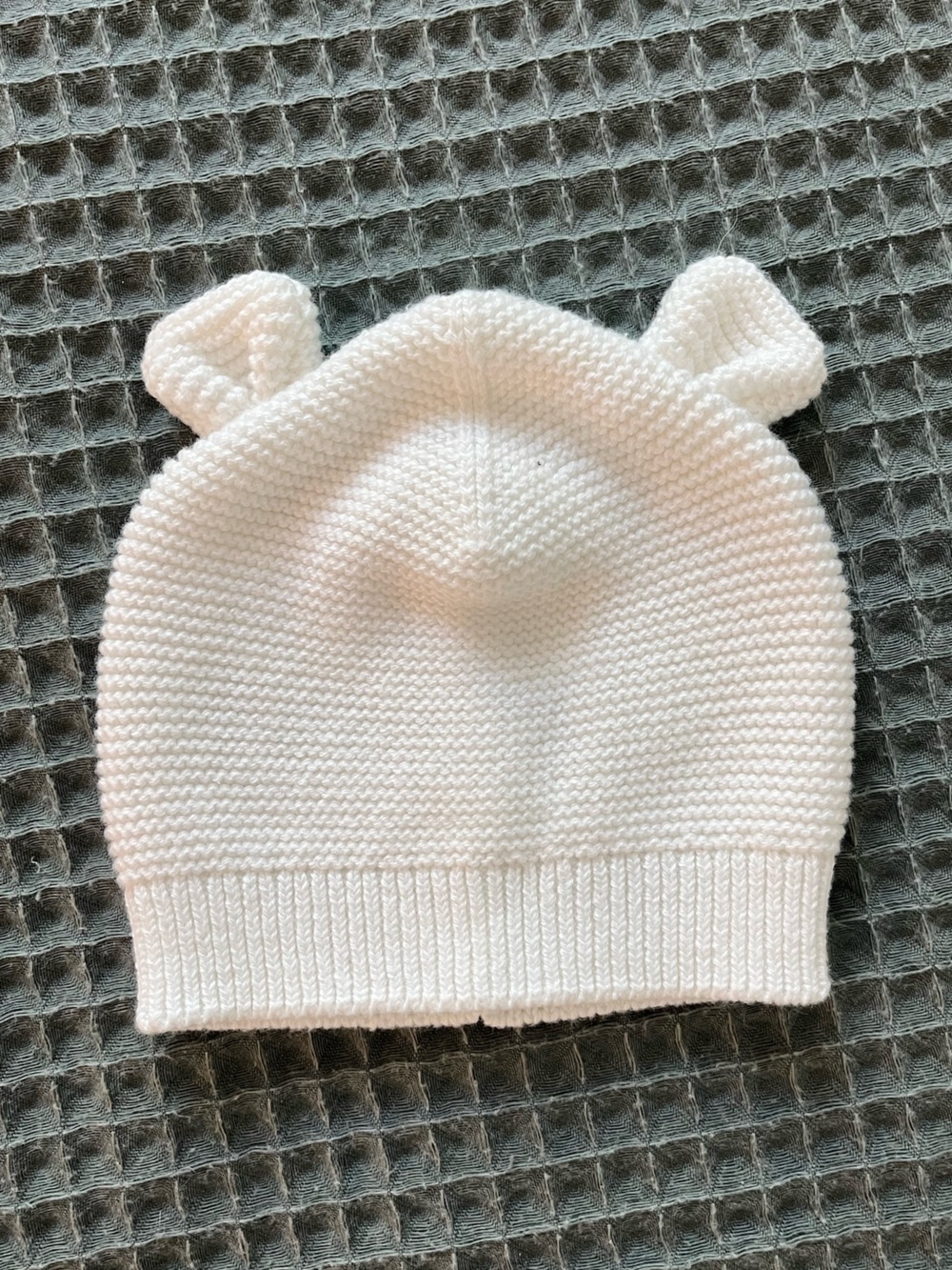 Carters Newborn Knit Hat Bear White Cream Beige